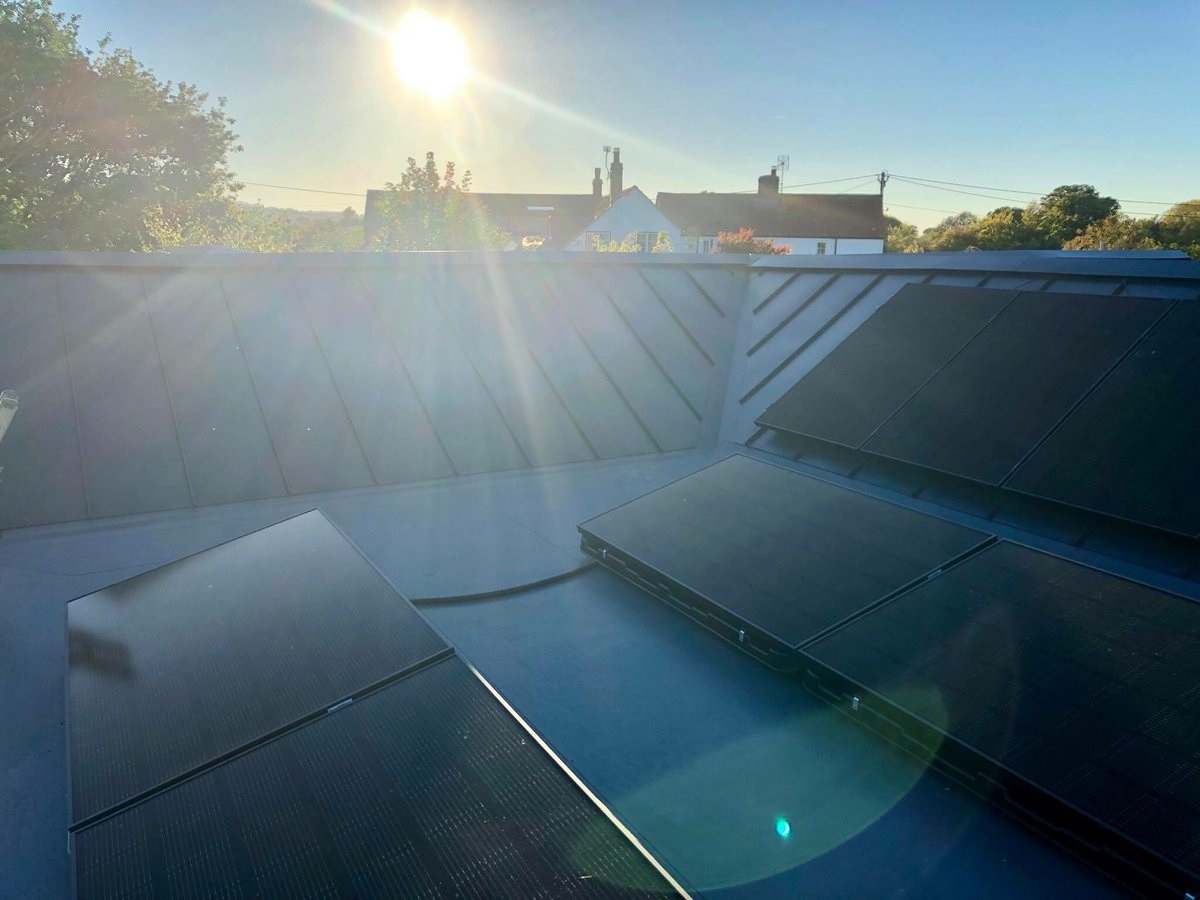 Protan Solar Roof